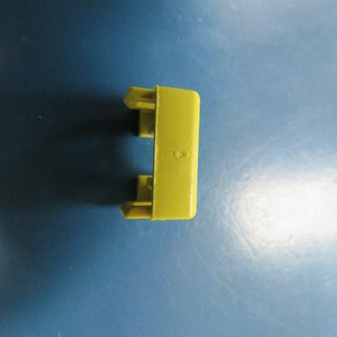 YAZAKI 7157-6411-70 Qty of 100 per Lot 58 SERIES CONNECTOR, UNSEALED, FEMALE, Y