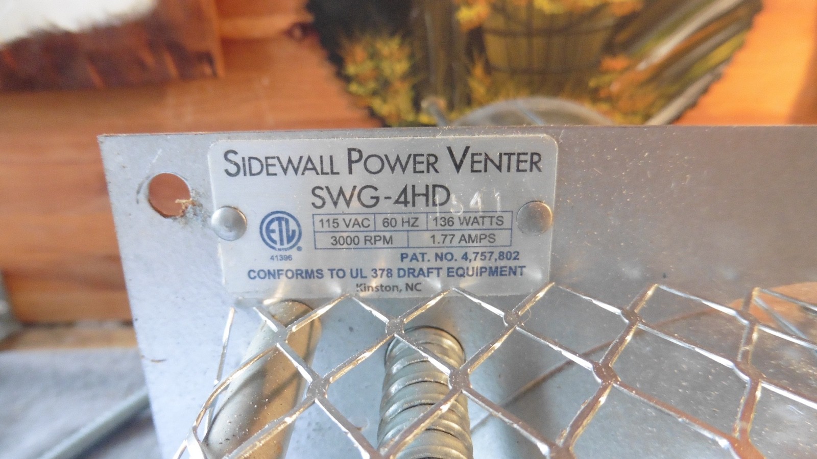Field Controls SWG-4HD Sidewall Power Venter 115VAC 60Hz 136W Aluminum Steel NOB