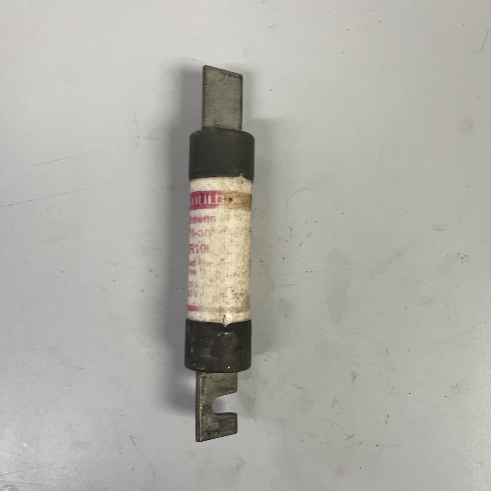 NEW OLD STOCK! GOULD SHAWMUT 100A TIME-DELAY FUSE TR100R