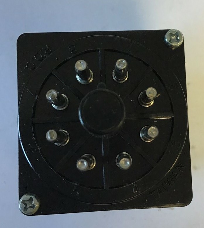 STRUTHERS AND DUNN TYPE A314XAX48P RELAY 10A 240VAC/28VDC****LOTOF2****