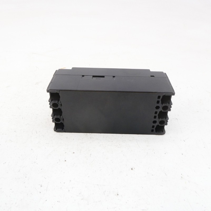 MITSUBISHI NV30-SS-3P-20A 100-200-415VAC 20A NSMP