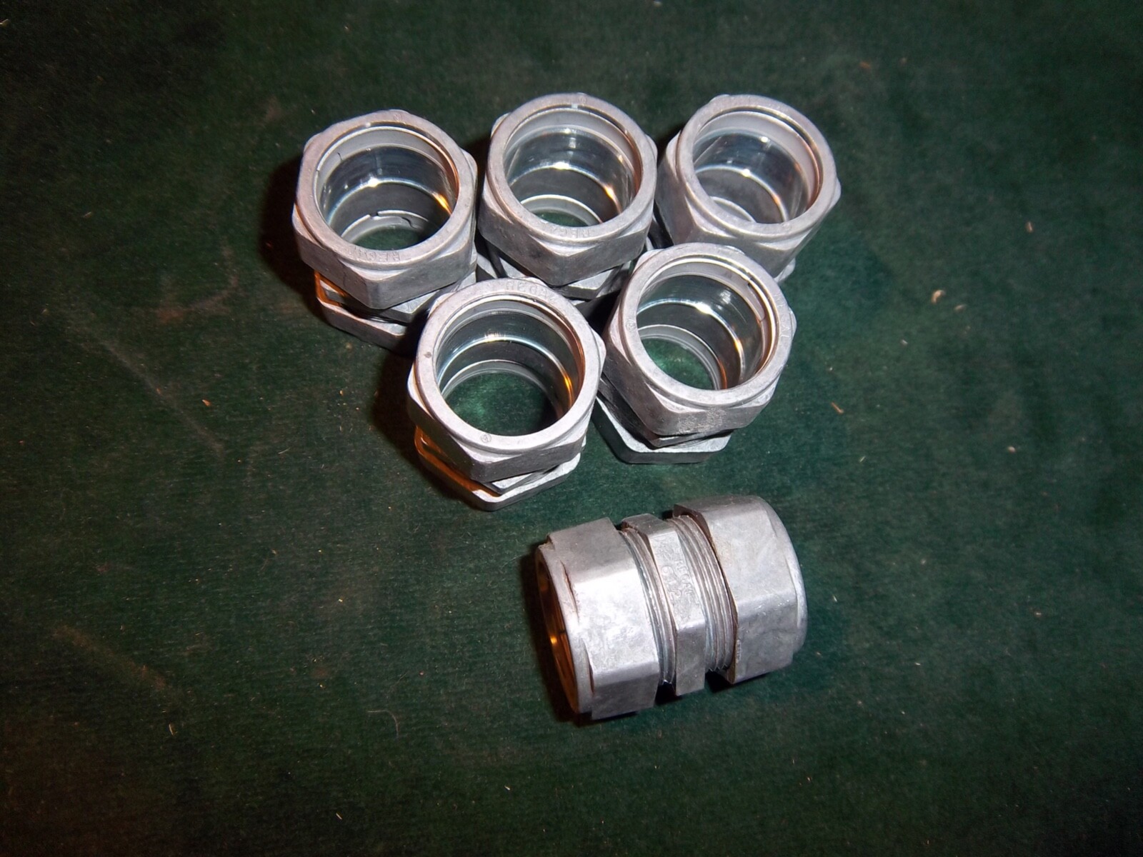 Lot of 6 3/4″ EMT 612 Coupling-Concrete Tight – New Old Stock ~ Aisle Z