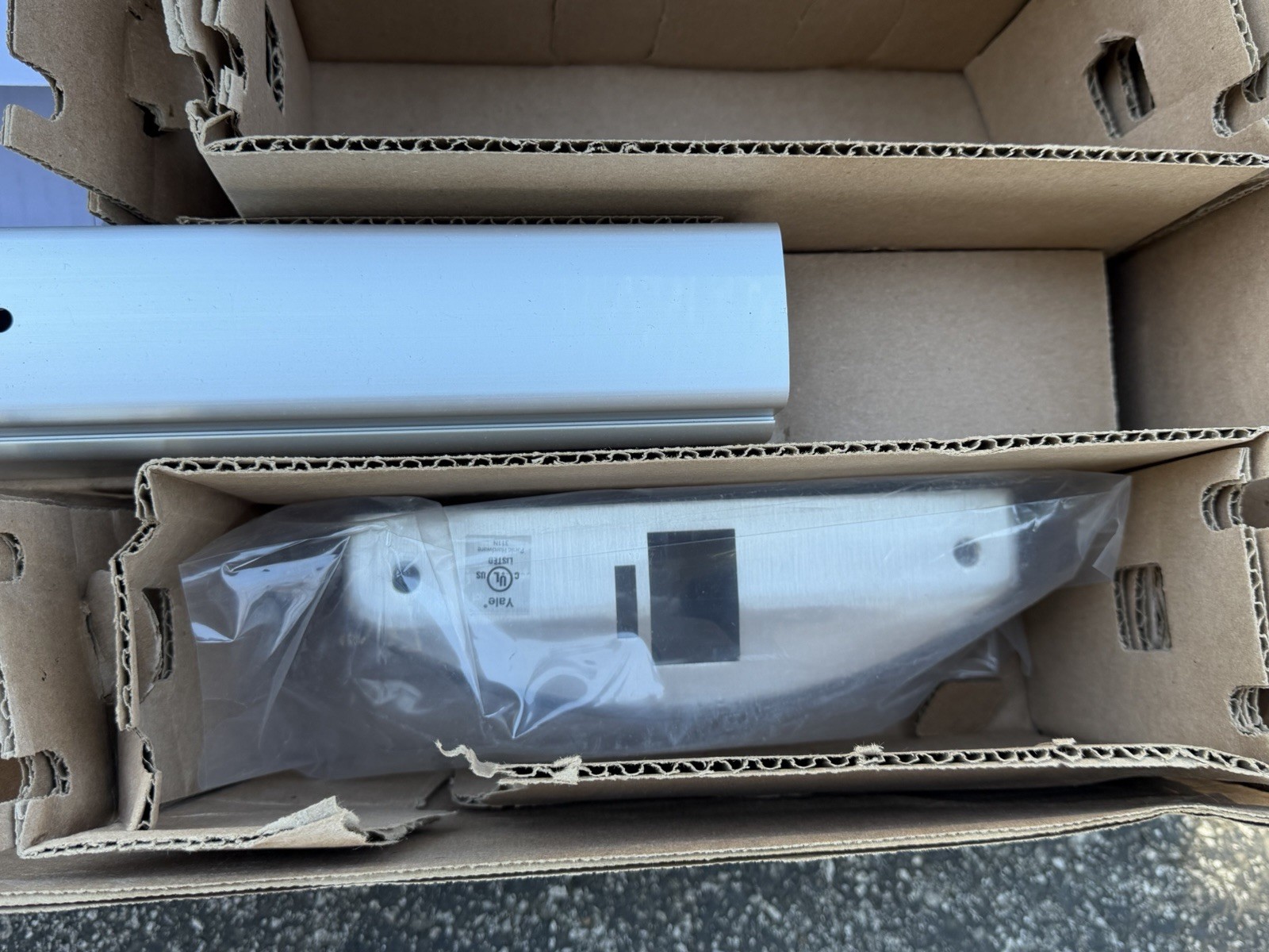 Yale Accentra ASSA ABLOY 6100ED 630 36” Exit Device w/ Hex Dogging