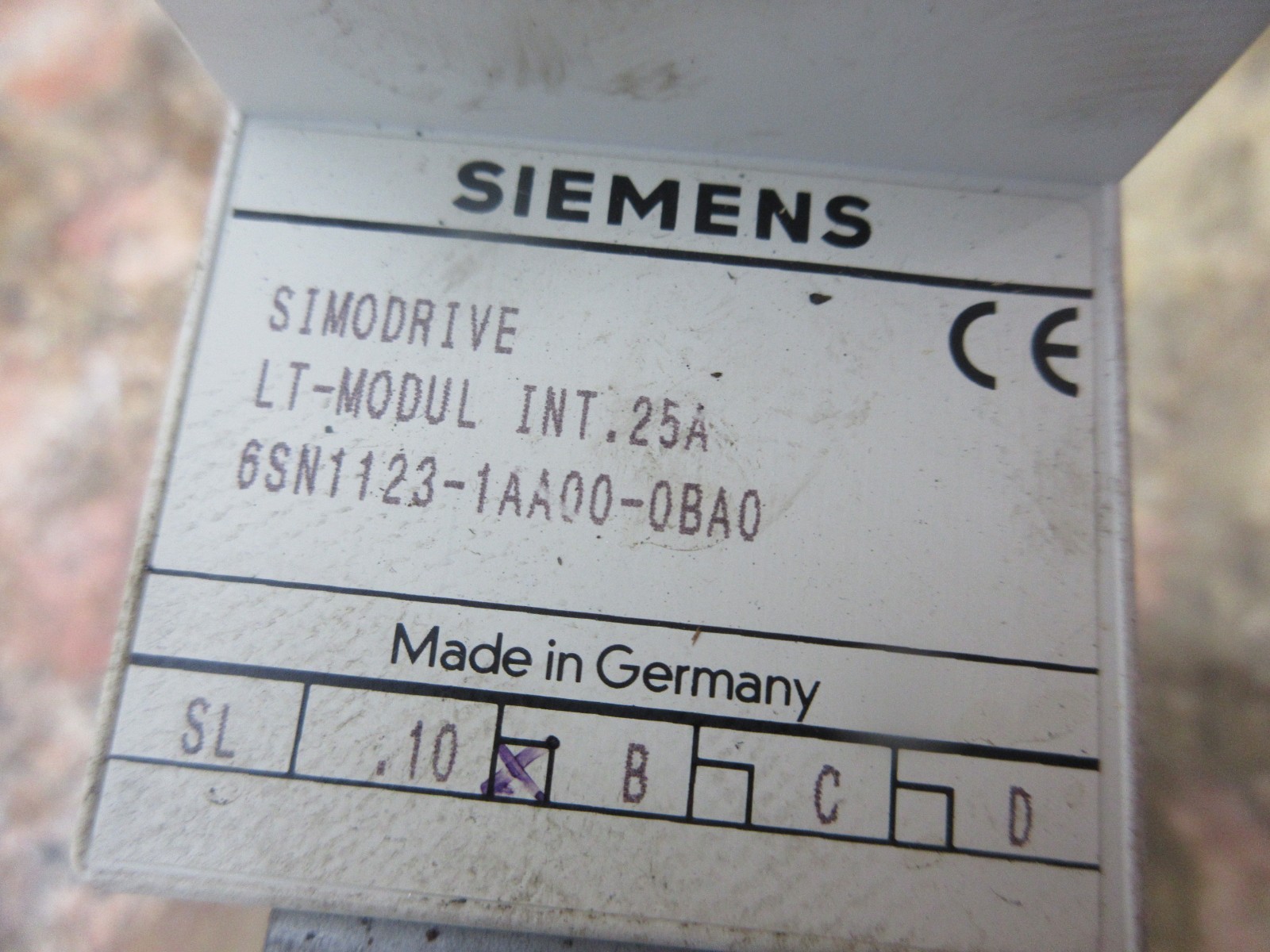 SIEMENS SIMODRIVE 611 6SN1123-1AA00-0BA0
