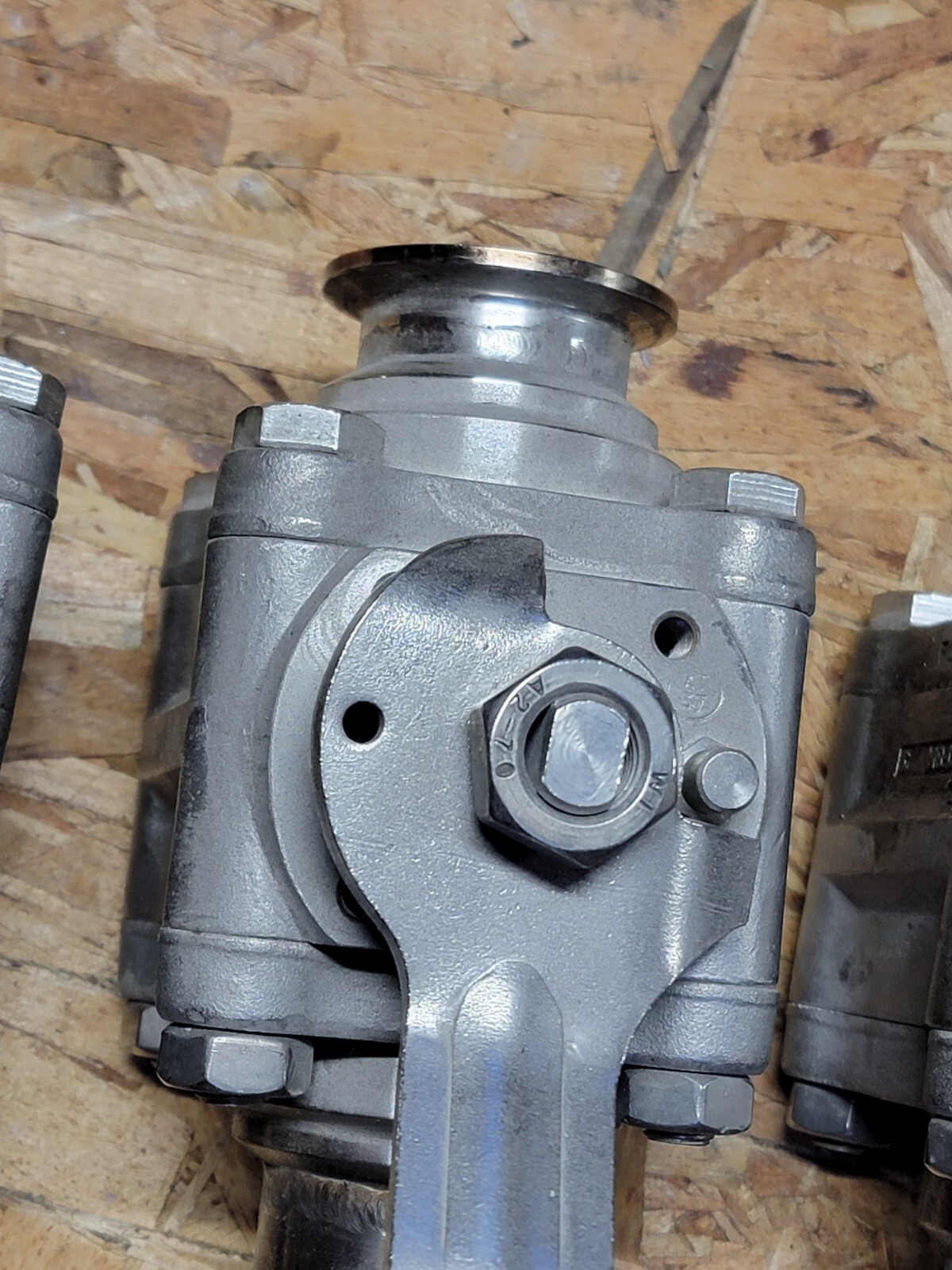 FLOWSERVE WORCESTER (UK)15A44-6666TT 316 SS BALL VALVE NOS FREE SHIPING