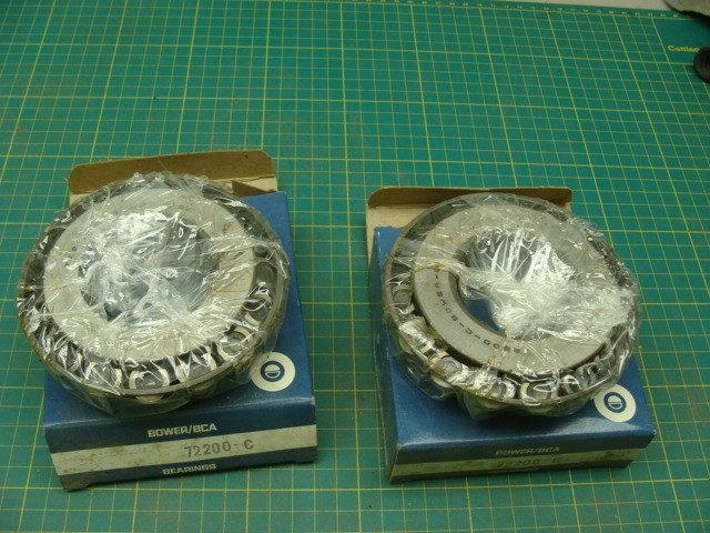 LOT OF 2 GENUINE BOWER BCA TAPERED ROLLER BEARINGS 72200-C