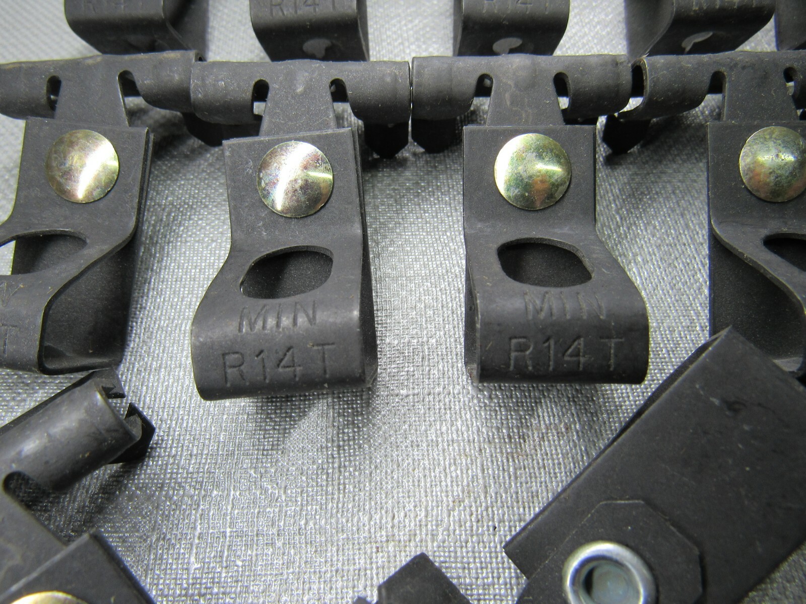 Minerallac Beam Clamp Assembly R1814T For 1/8″-1/4” Lot of 18