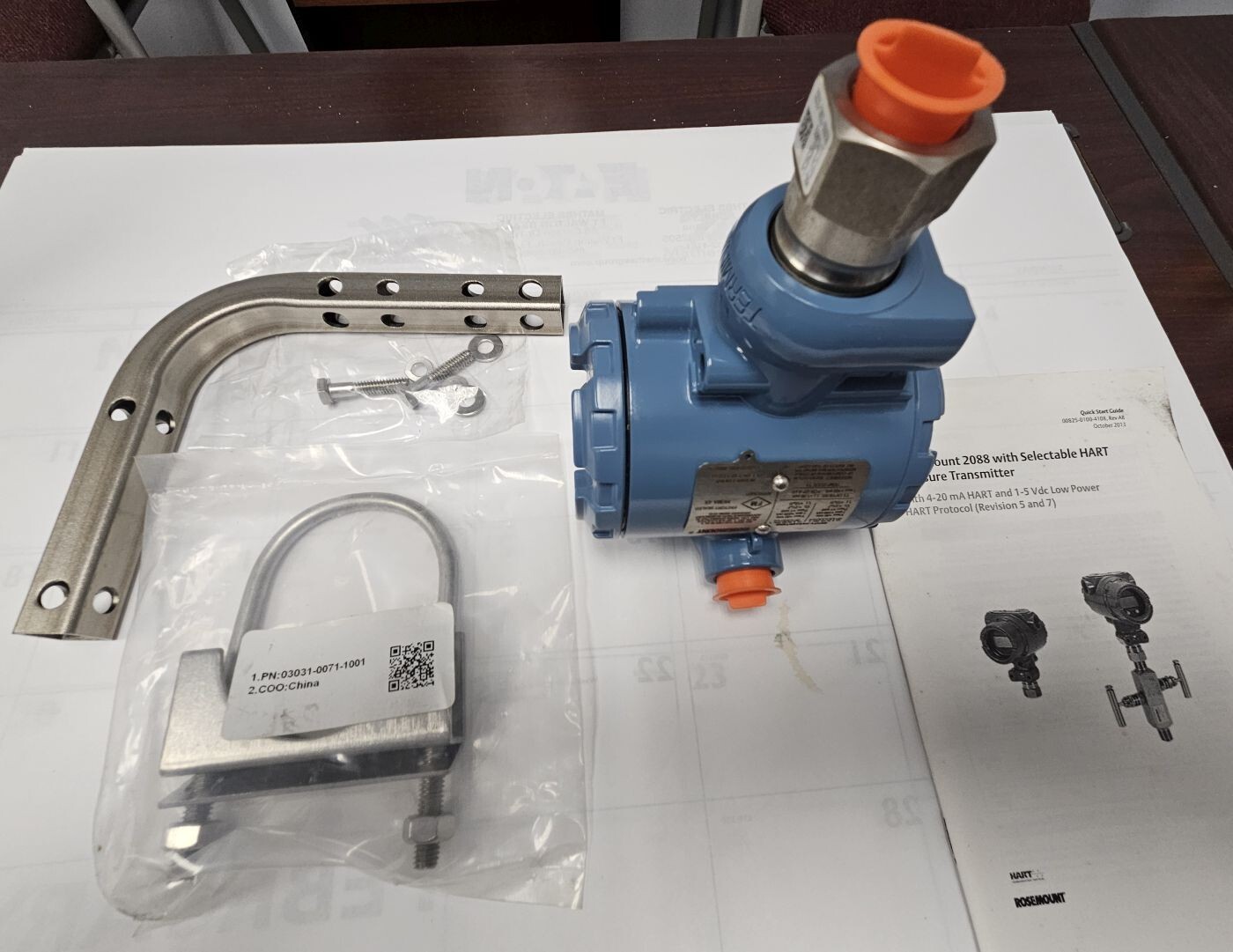 NEW Rosemount R2088 2088G2S22A1B4I5 Pressure Transmitter