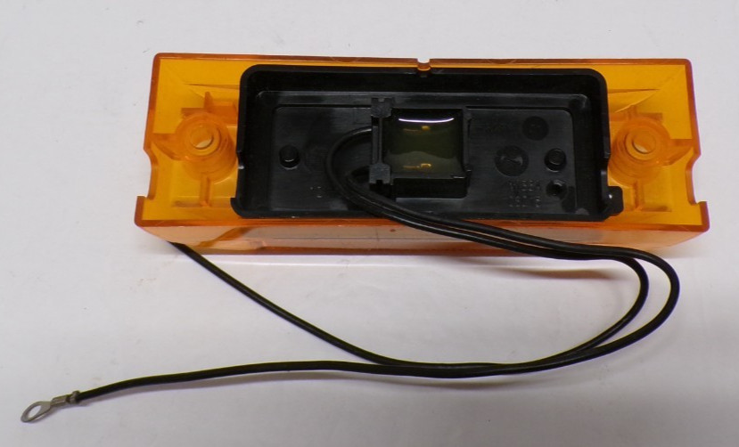 Amber LED Marker Or Clearance Light 4231 01 M188A 06215 12V/2W PM