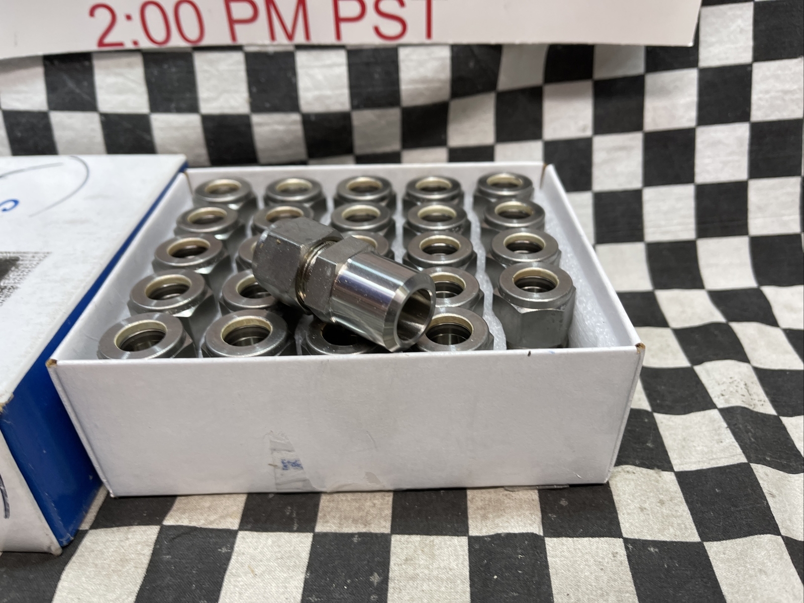 SWAGELOK SS-810-1-8W, SS81018W, Male Connector 1/2″, LOT OF 25 SHIPSAMEDAY