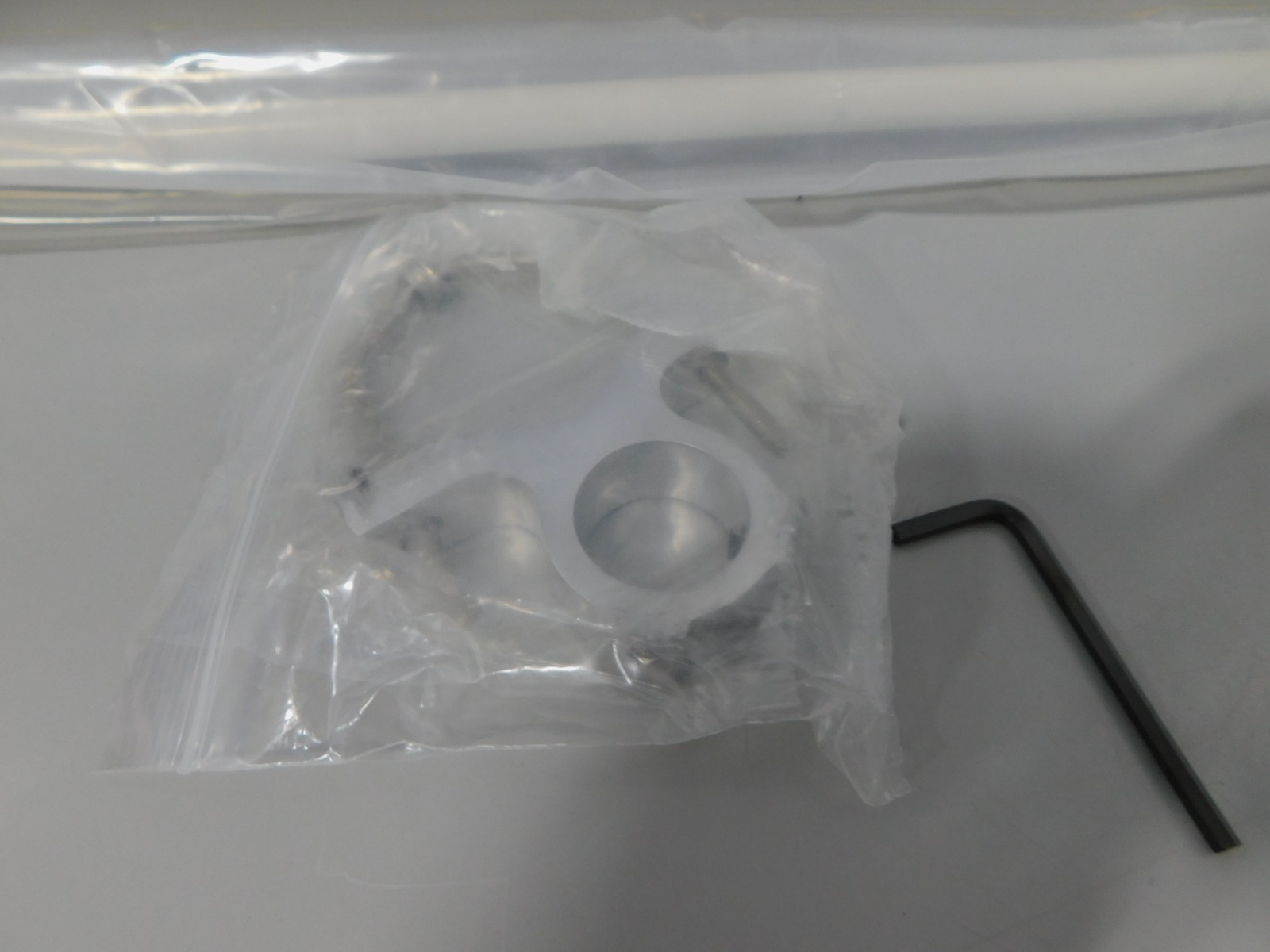 PCTEL/Maxrad Max-MFB365010 Fiberglass Omni Antenna 3.65-3.70 GHz 10dBi