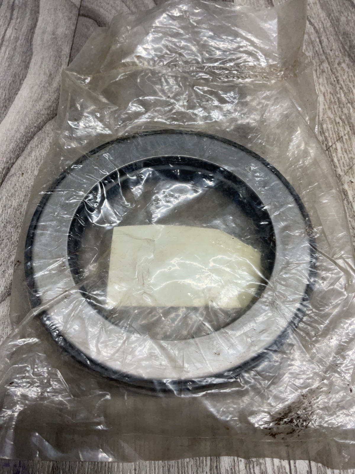 Nissan 43090-L3000 Oil Dust Seal *NOS* #4010PT209SI