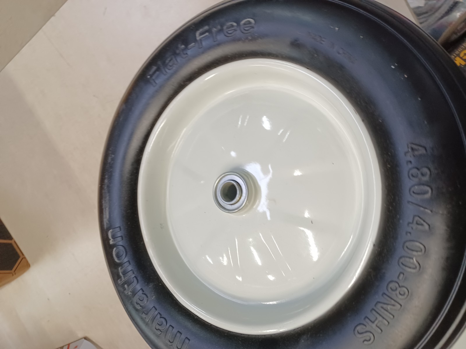 Lot of 2 GRAINGER APPROVED 53CM67 FlatFree Wheel,15 1/2″,375lb 4.80/4.00-8