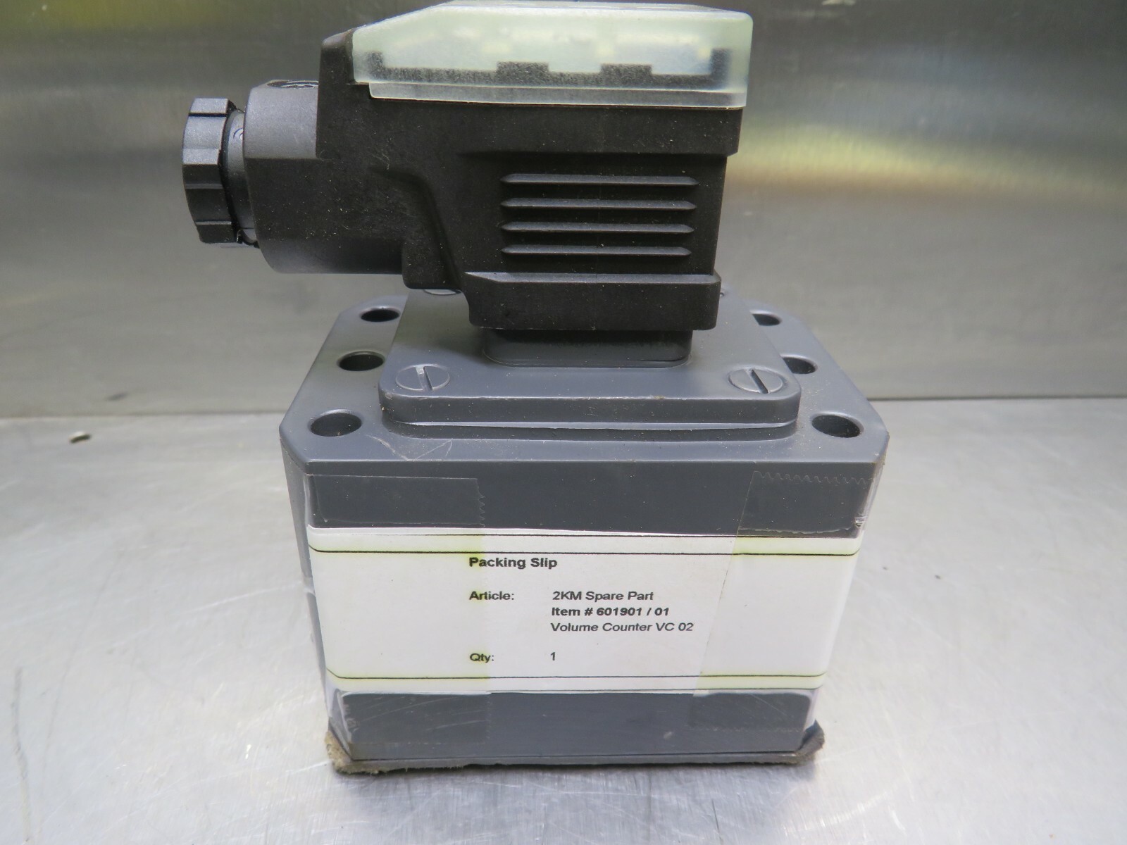 2KM North America Metering & Mixing Systems 601901/01 Volume Counter VC02