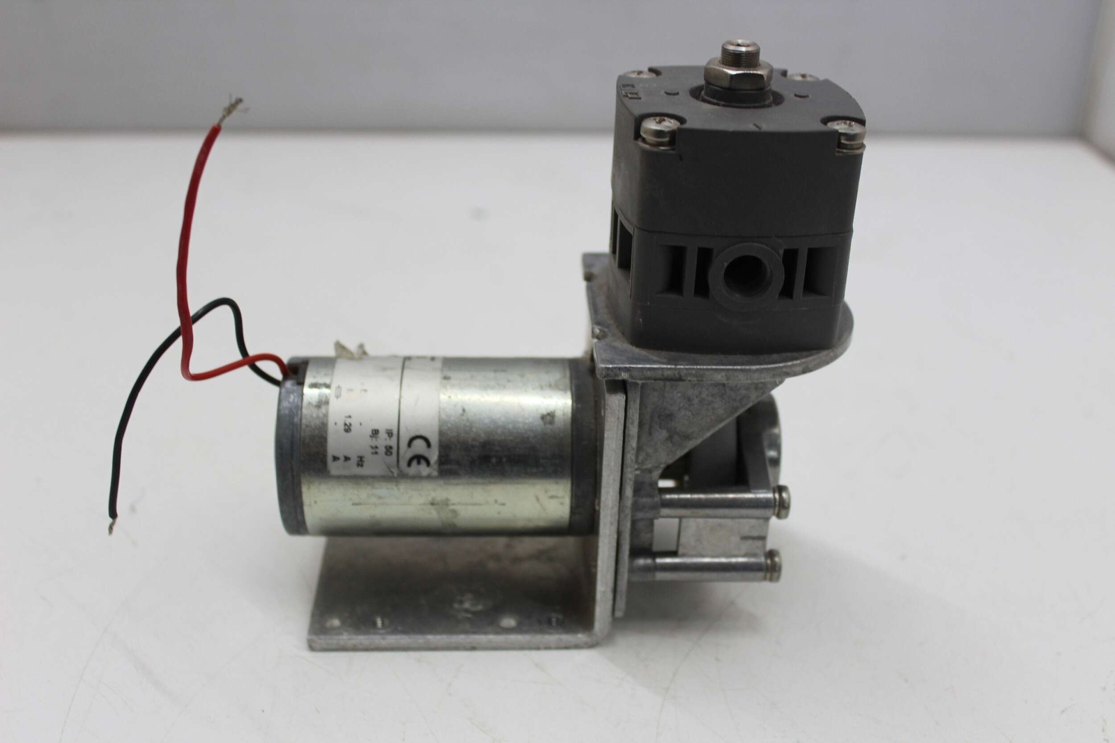 KNF FLODOS PML 2434-ND 1.100 Diaphragm Pump