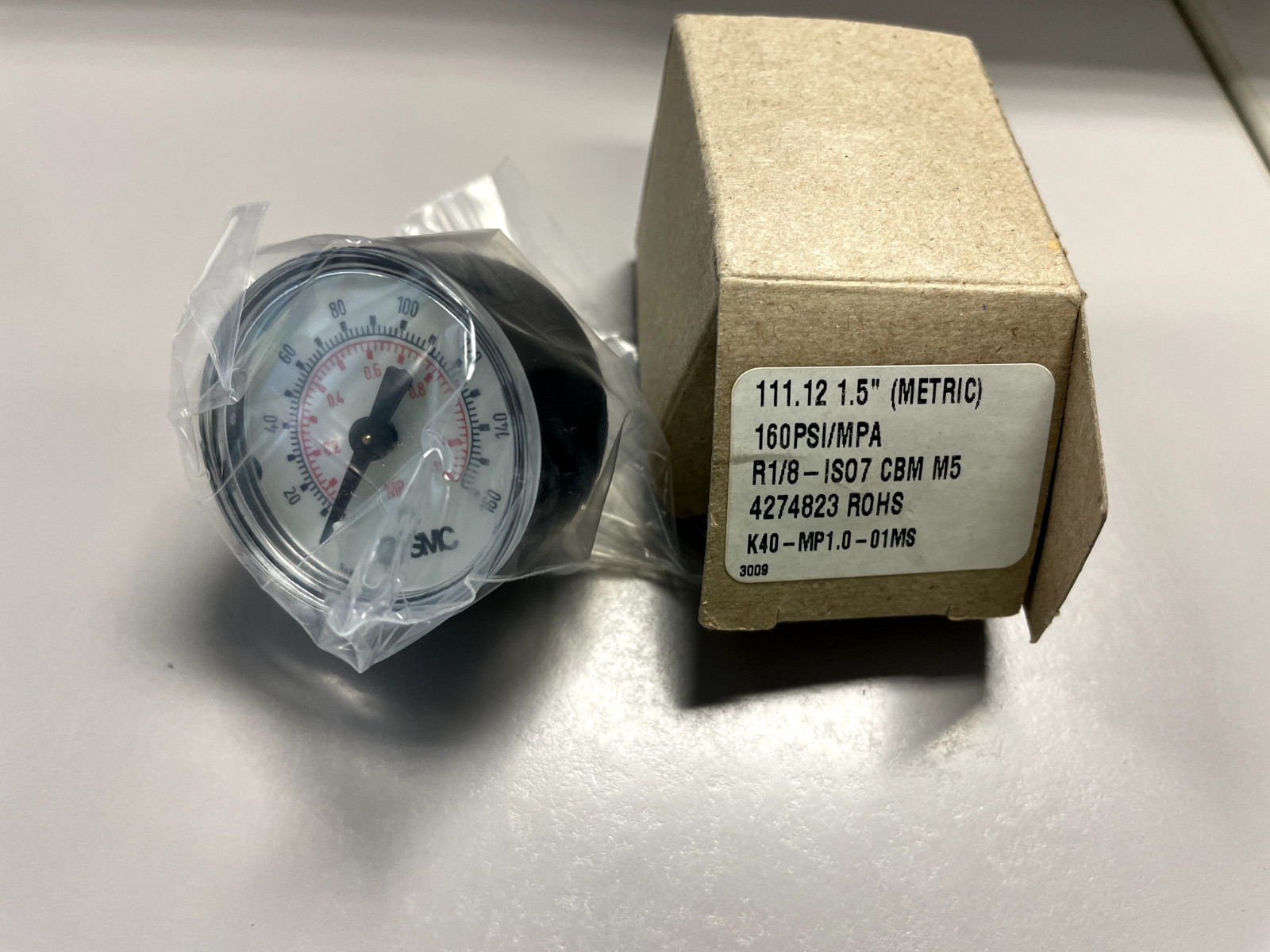 SMC 1.5″ 0-160 PSI PRESSURE GAUGE 1/8″ MNPT 111.12 1.5″ 4274823 – NOS