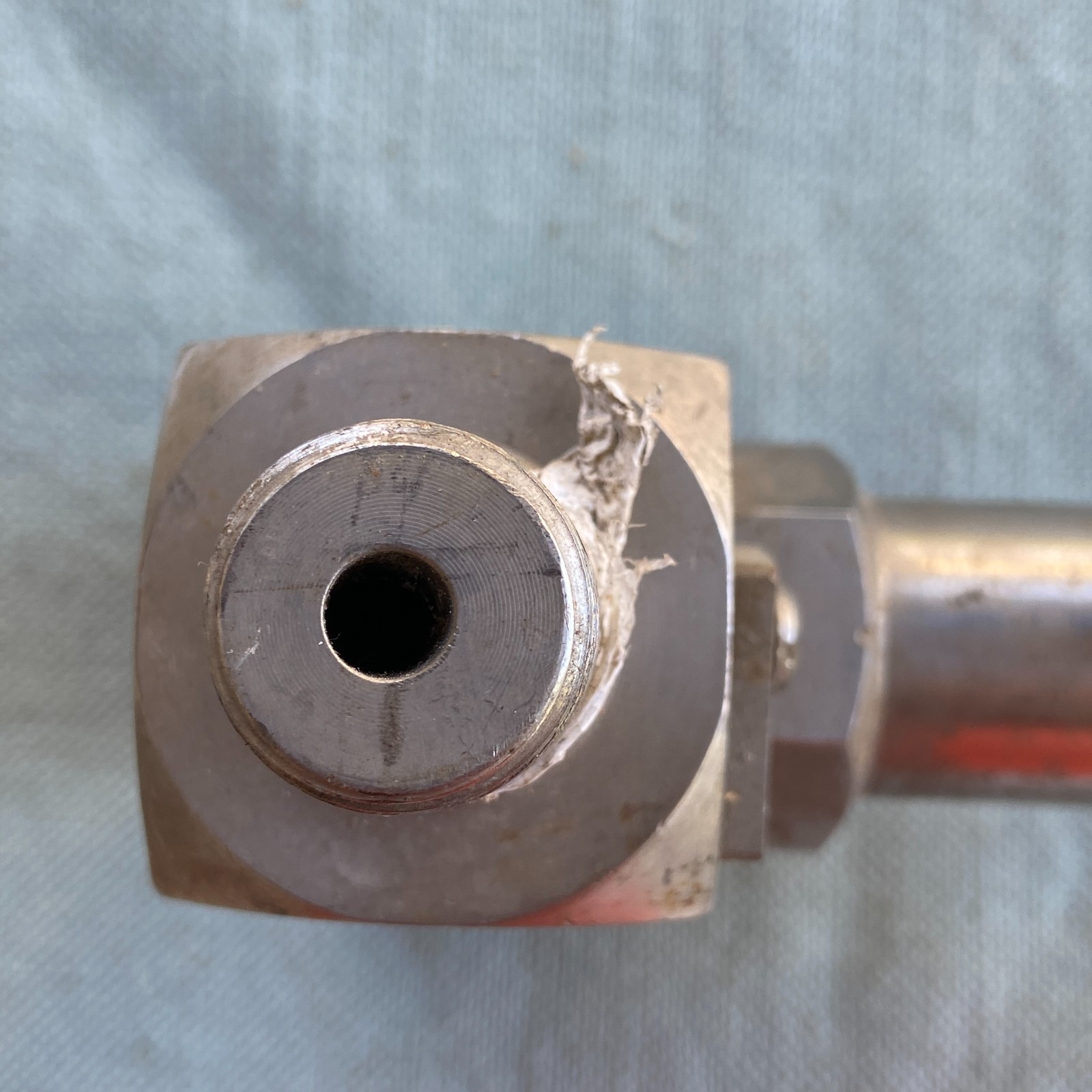 Autoclave Engineers Valve SSV7IM8F8 316-AN 10,000 PSI @ RT MAWP 02-08002851 1/2”