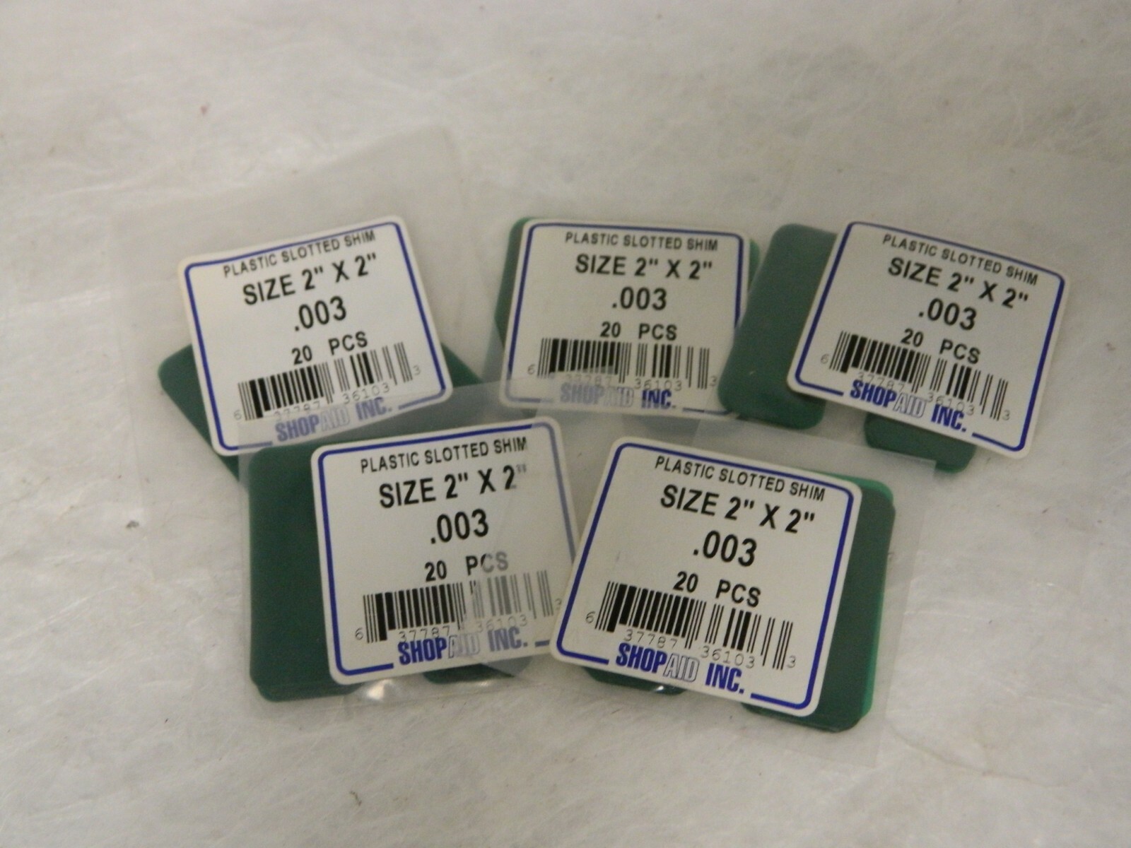 ShopAid 2″ Wide x 2″ Long Plastic Slotted Shim Green Qty 100 32025892