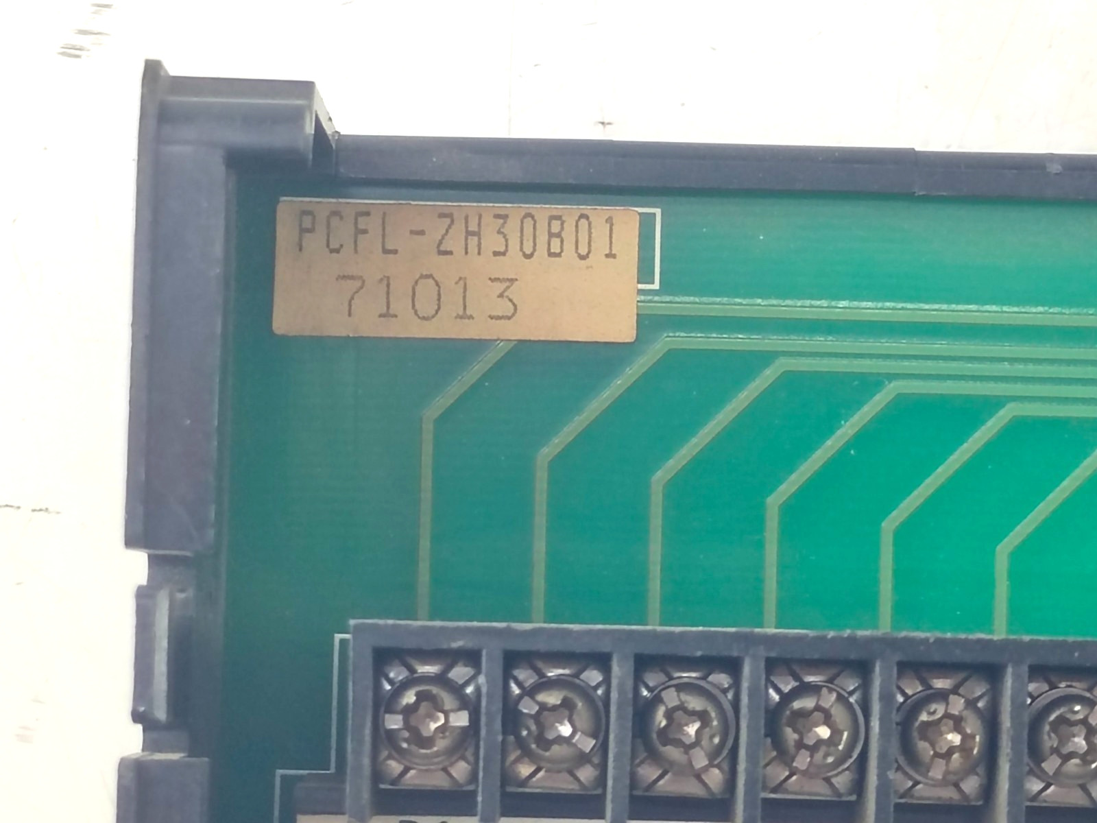 Togi Toyogiken PCFL-ZH30B01 Terminal Block Relay Board (PACK OF 8 PCS)