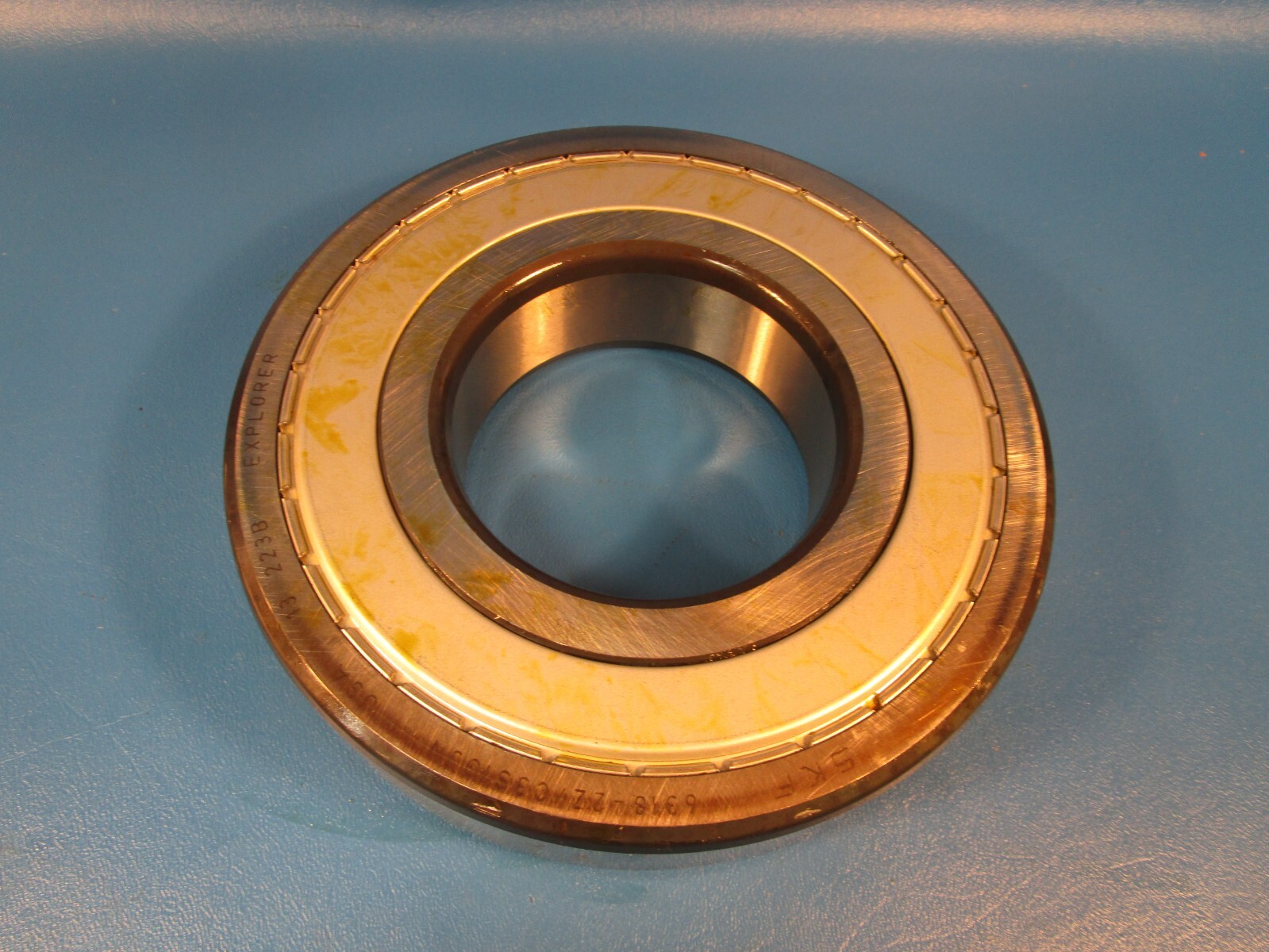 SKF 6318 2Z JEM, Double Shielded Radial Ball Bearing, Bore 90 mm, OD 190 mm