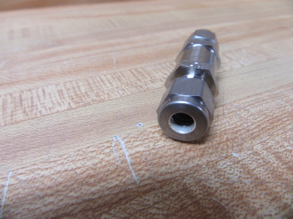 Swagelok SS-4C-EP-5 Check Valve SS4CEP5 (Pack of 3)