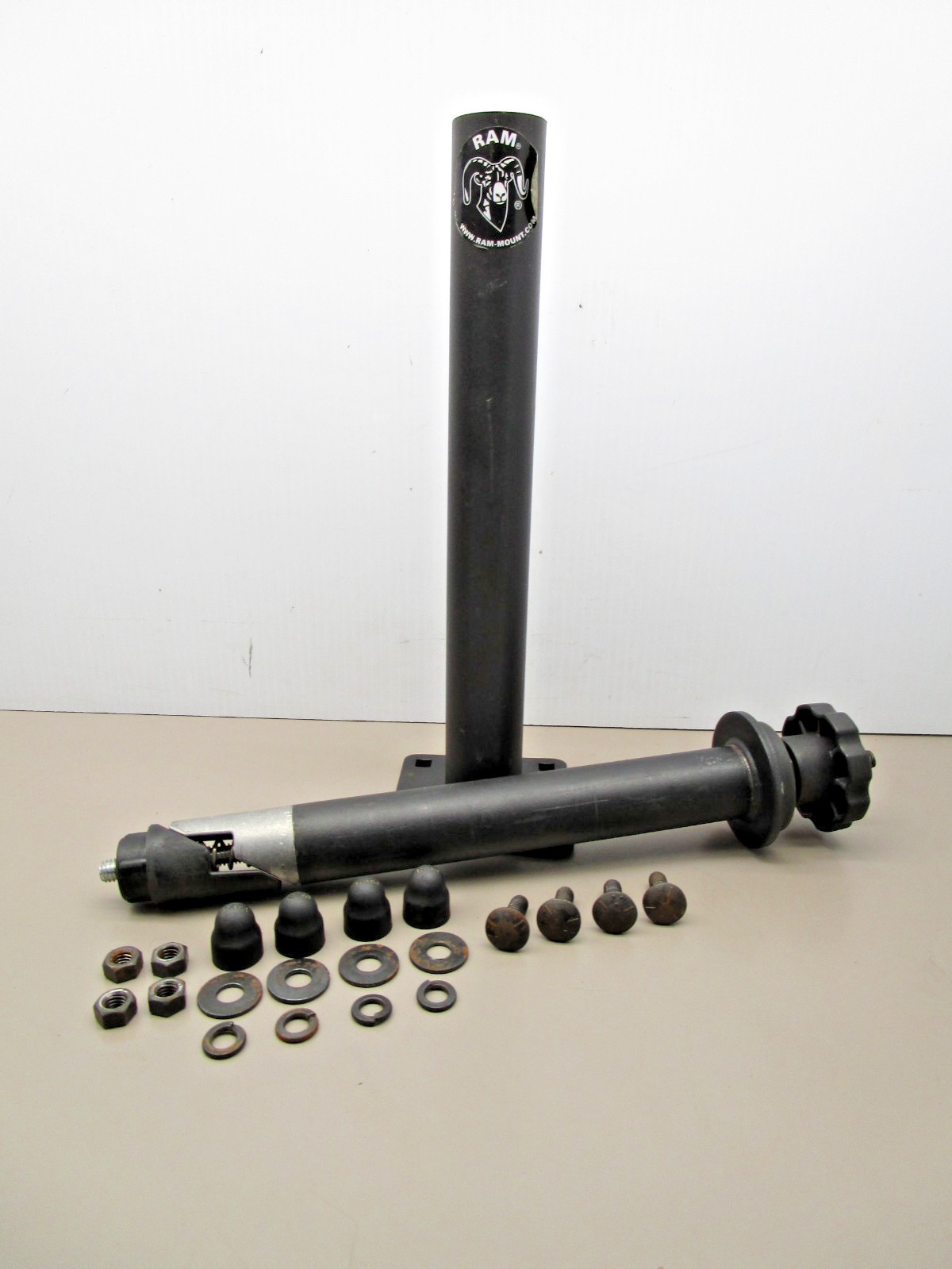RAM Mount RAM-VP Tele-Pole Assembly 12″ Lower and 8″ Upper Pole