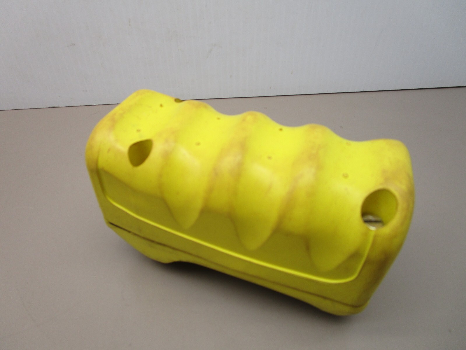Square D 73170 B-62Y 2-Button Hoist Control Enclosure Yellow Molded Rubber Case