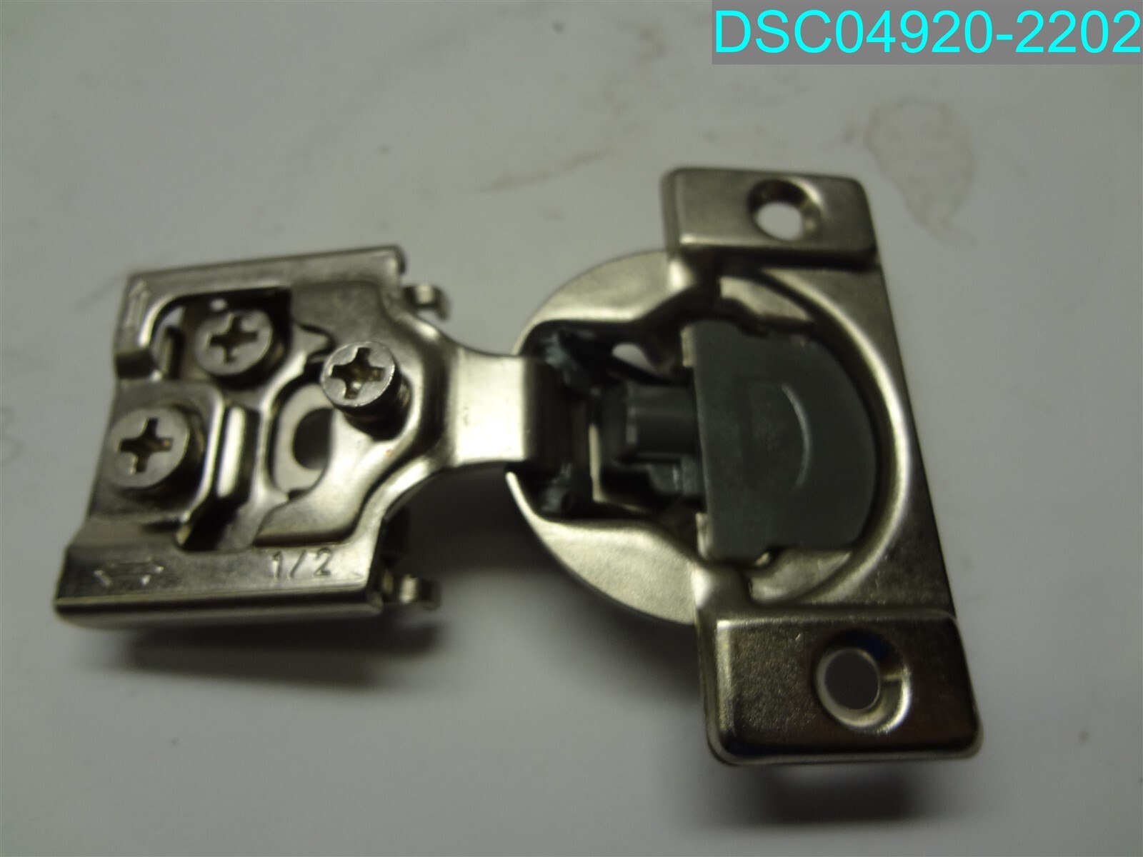 QTY=27: Soft Close Concealed Cabinet Hinge 1/2″ 2130