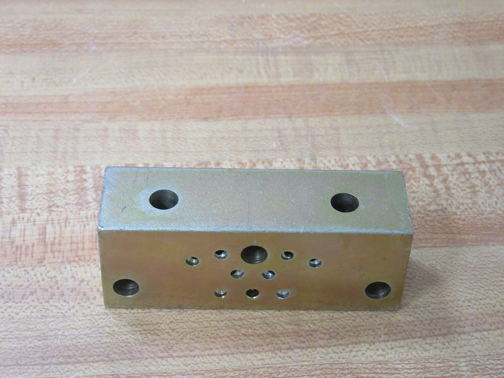 Lubriquip Trabon 527-001-800 Inlet Block 527001800