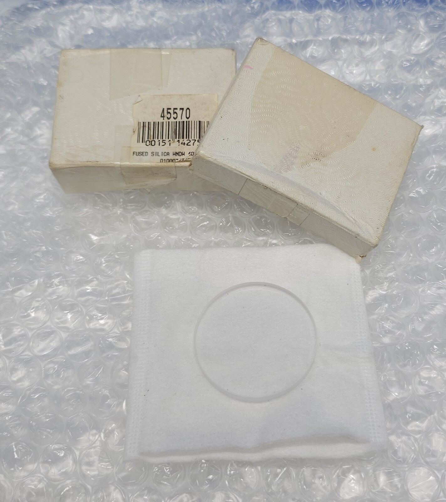 EDMUND SCIENTIFIC CO. 45570 FUSED SILICA WINDOW 40MM X 4MM