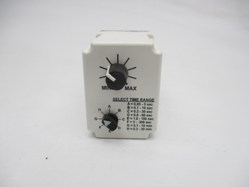 DAYTON 5WMK2 24VAC/DC 10A 0.05S-30MIN UNMP