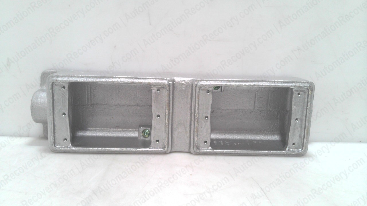 CROUSE-HINDS FS 17, CONDUIT BOX, NEW* #355008