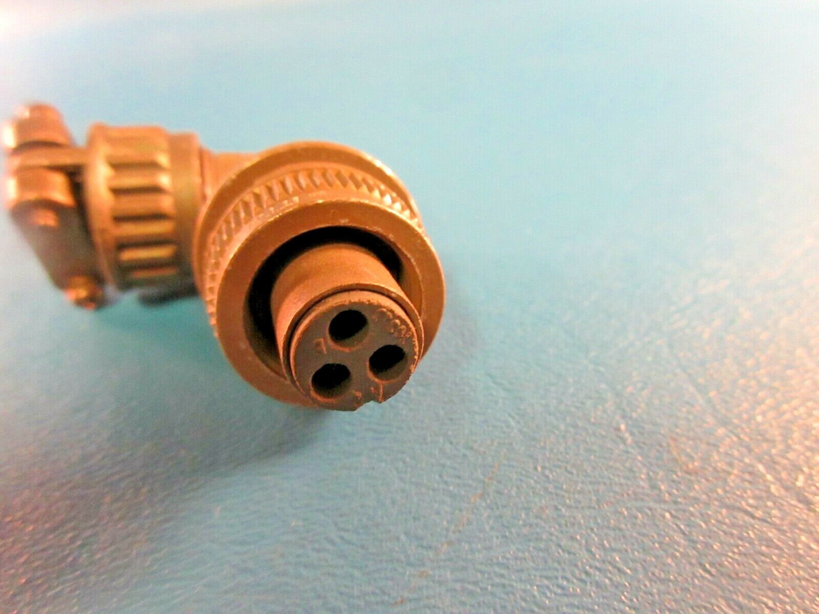 ITT Cannon CA3108E10SL-3S, 3 Socket Circular Connector, 3 Position