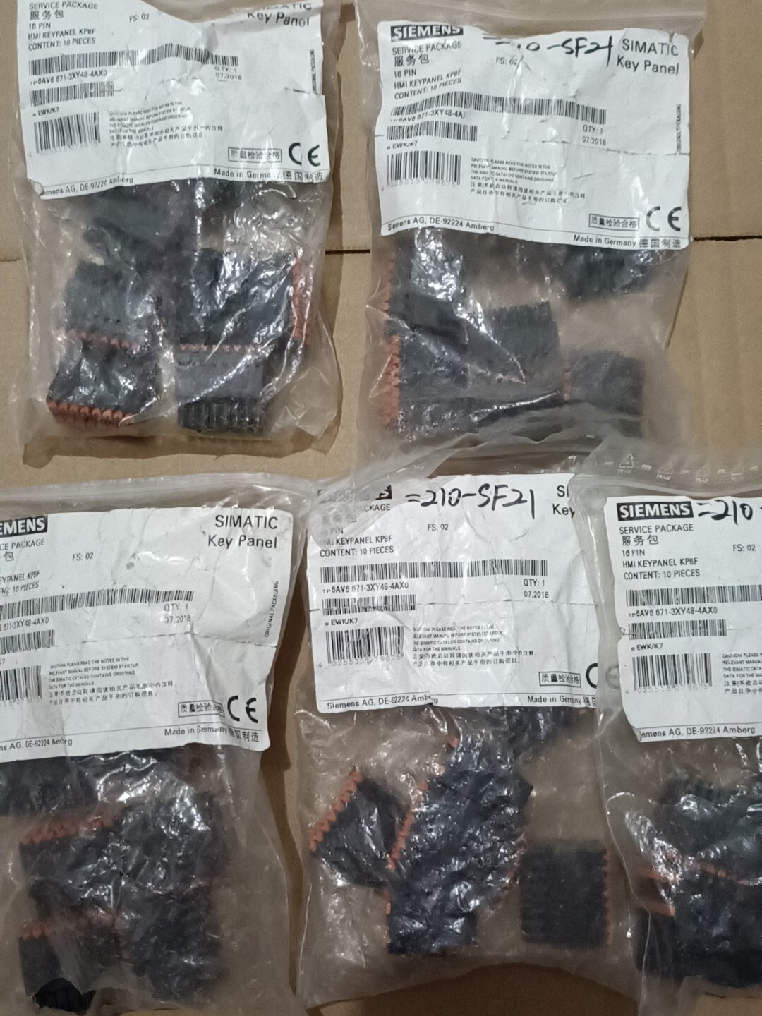 1PCS Siemens 6AV6671－3XY48－4AX0 NEW