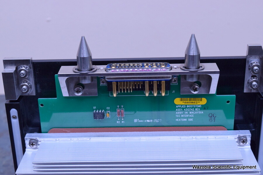 ABI APPLIED BIOSYSTEMS FAST 7900HT MICROCARD CYCLER ASSY 4316725 FOR PCR THERMAL