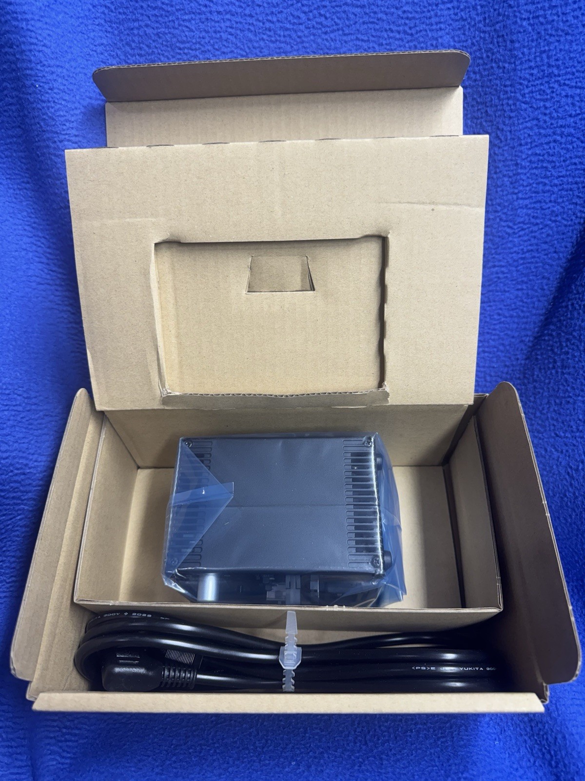 💡 NEW CCS PD3-3024-3-EI(A) LED Light Power Supply Controller + AC Cable