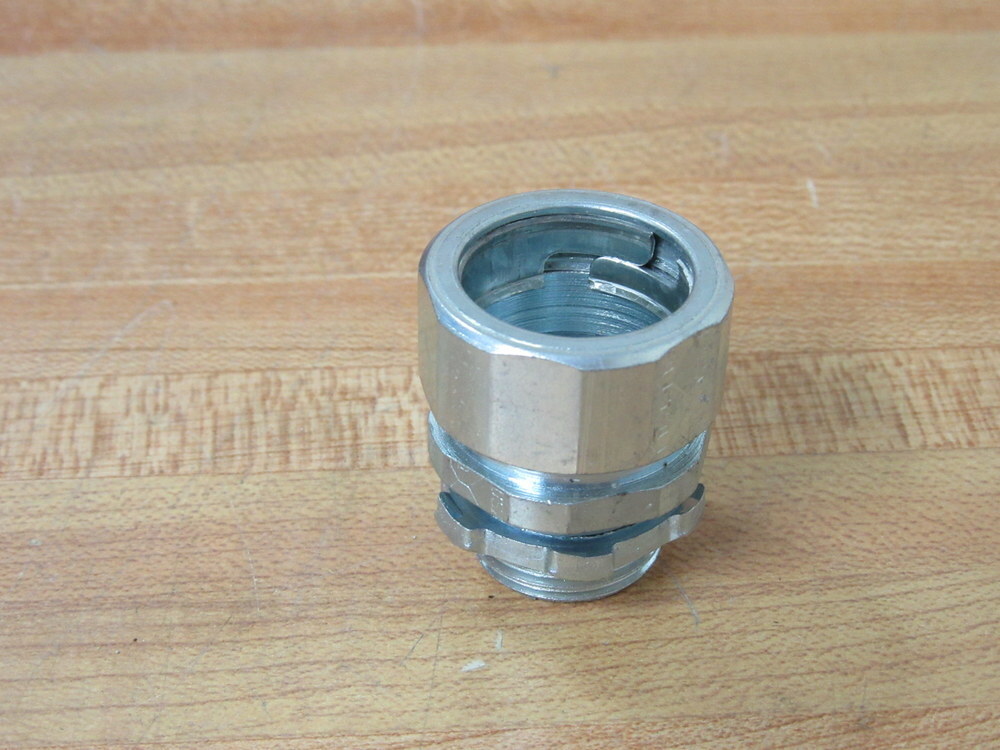American Fittings NT2750 1/2″ Rigid Conduit/IMC Connector (Pack of 25)
