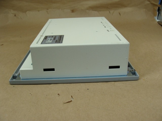 JINYOUNG CONTECH TFT LCD MONITOR MODEL VS800S-V (SLIGHT DAMAGE, SEE PICS)