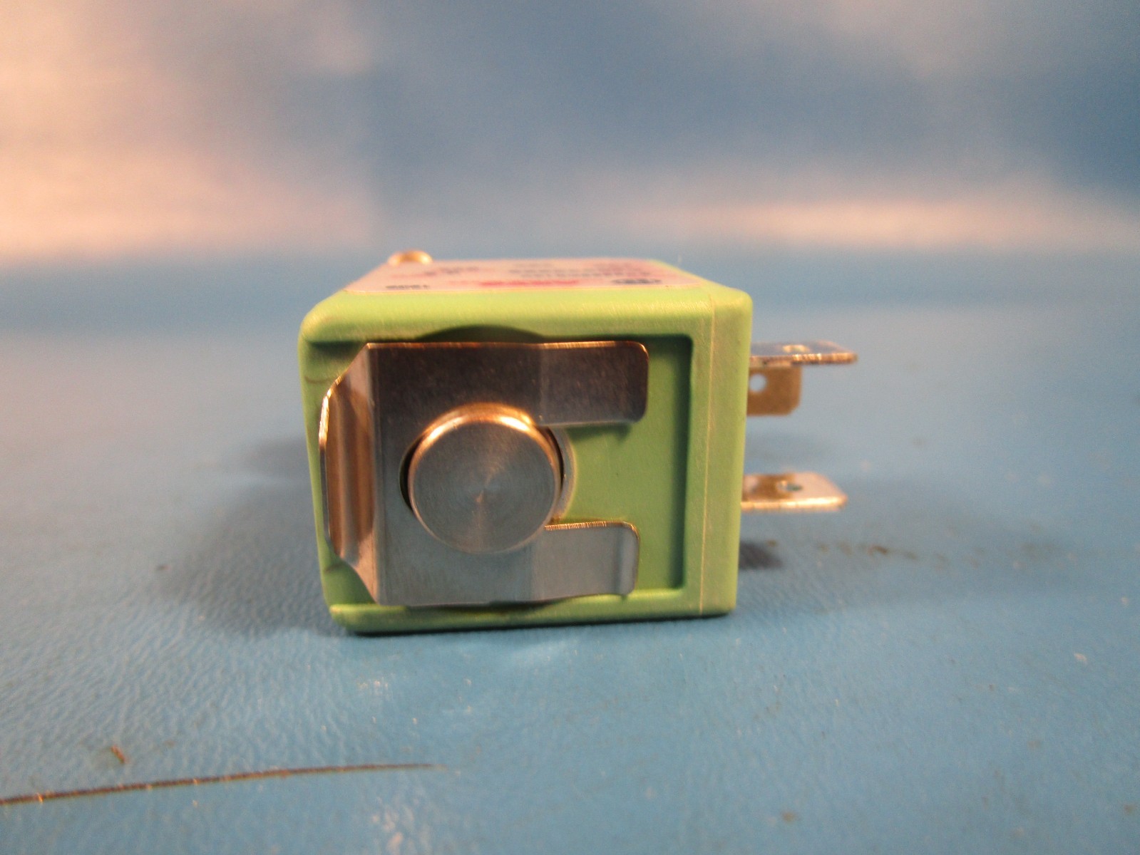Asco SC8256A014V, SOLENOID VALVE, 1/8 X 1/16, 2 WAY, STAINLESS STEEL, 120 VOLT/6