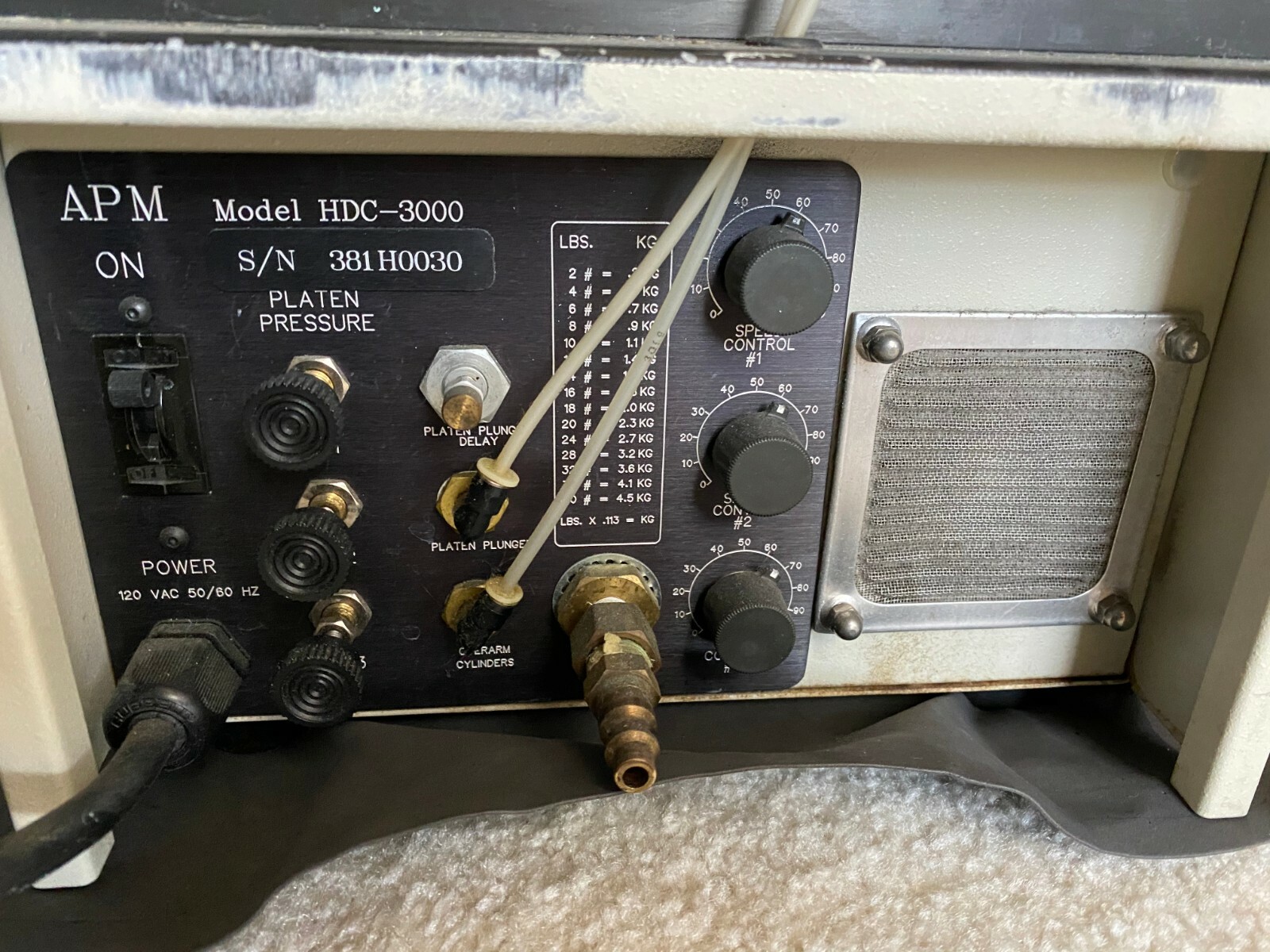Domaille Engineering Model HDC-3000 Polishing Machine, Good condition & working