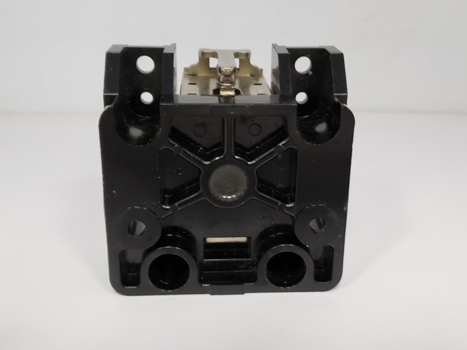 STRUTHERS DUNN 425HXX RELAY 30A 120V COIL 50/60HZ