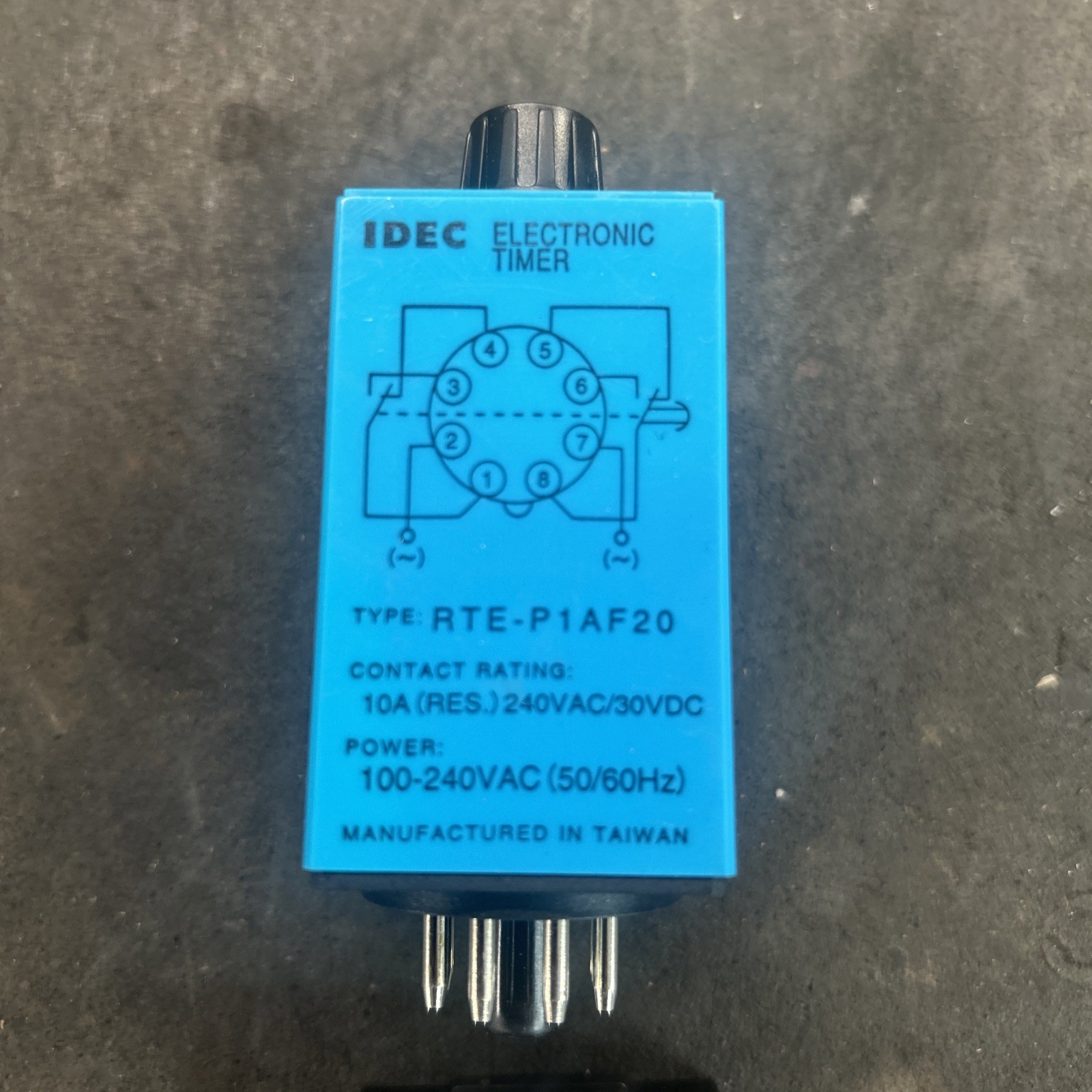 NEW IDEC Electronic Timer Relay – RTE-P1AF20 w/ Base