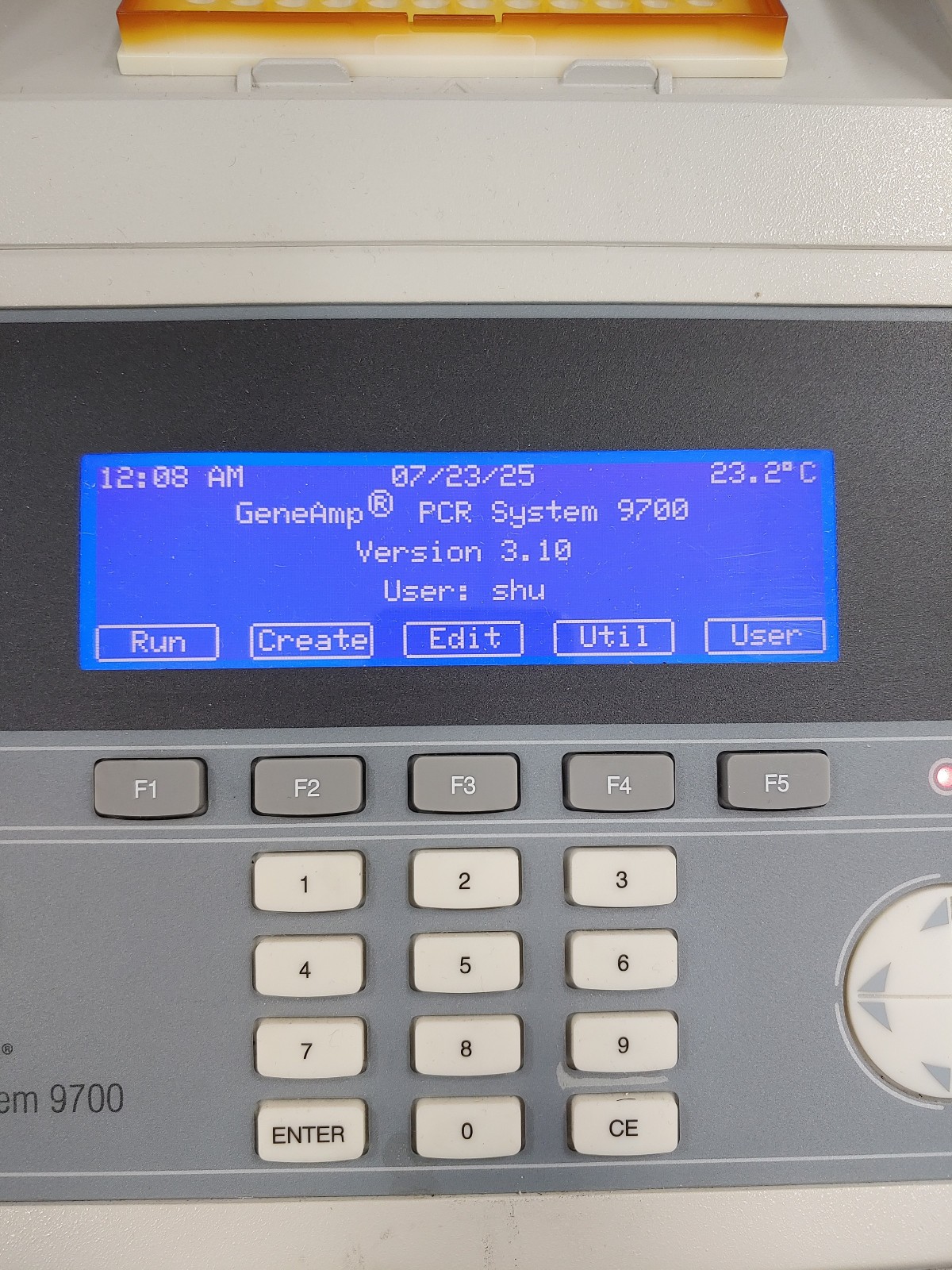 APPLIED BIOSYSTEMS GeneAmp PCR System 9700 PN N8050200