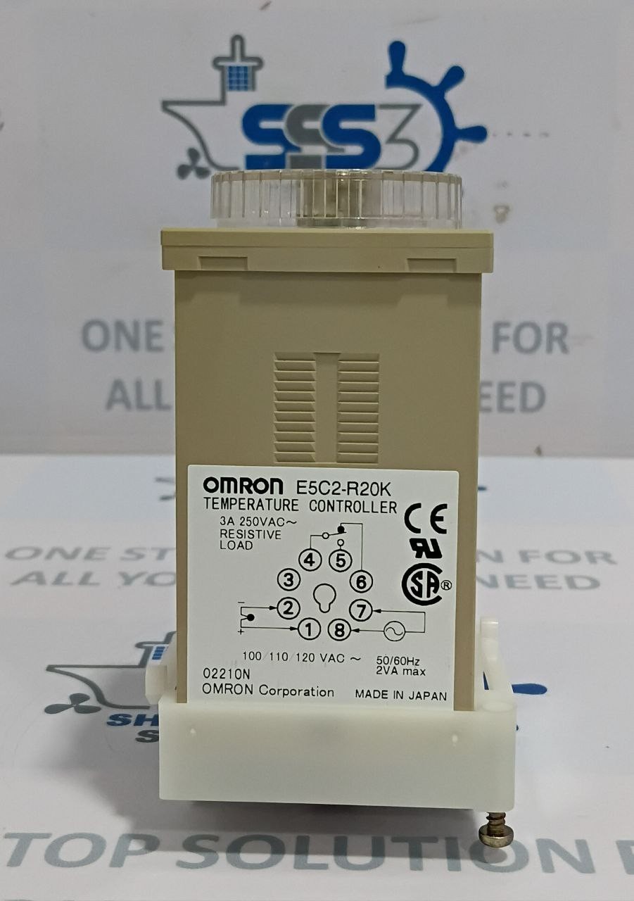 Omron E5C2-R20K Temperature Controller 0 to 200°C Volt 100/110/120V AC