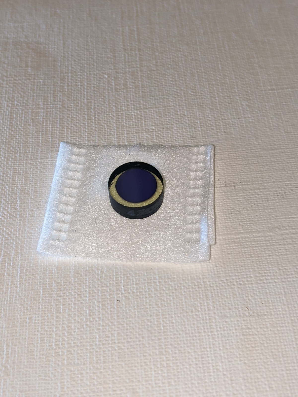 EDMUND OPTICS #43-062 : 470nm CWL, 10nm FWHM, 11.8mm Unmounted Diameter