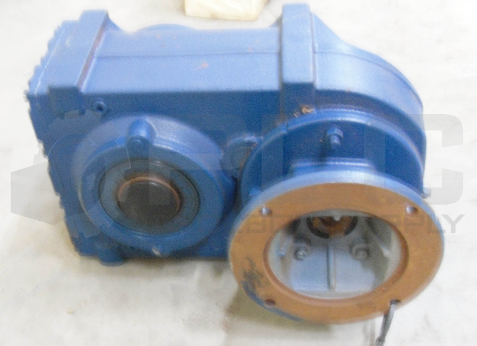NEW SEW EURODRIVE FA67 AM56 GEAR BOX FST2 87.7445590701.0001.17.50 1750RPM