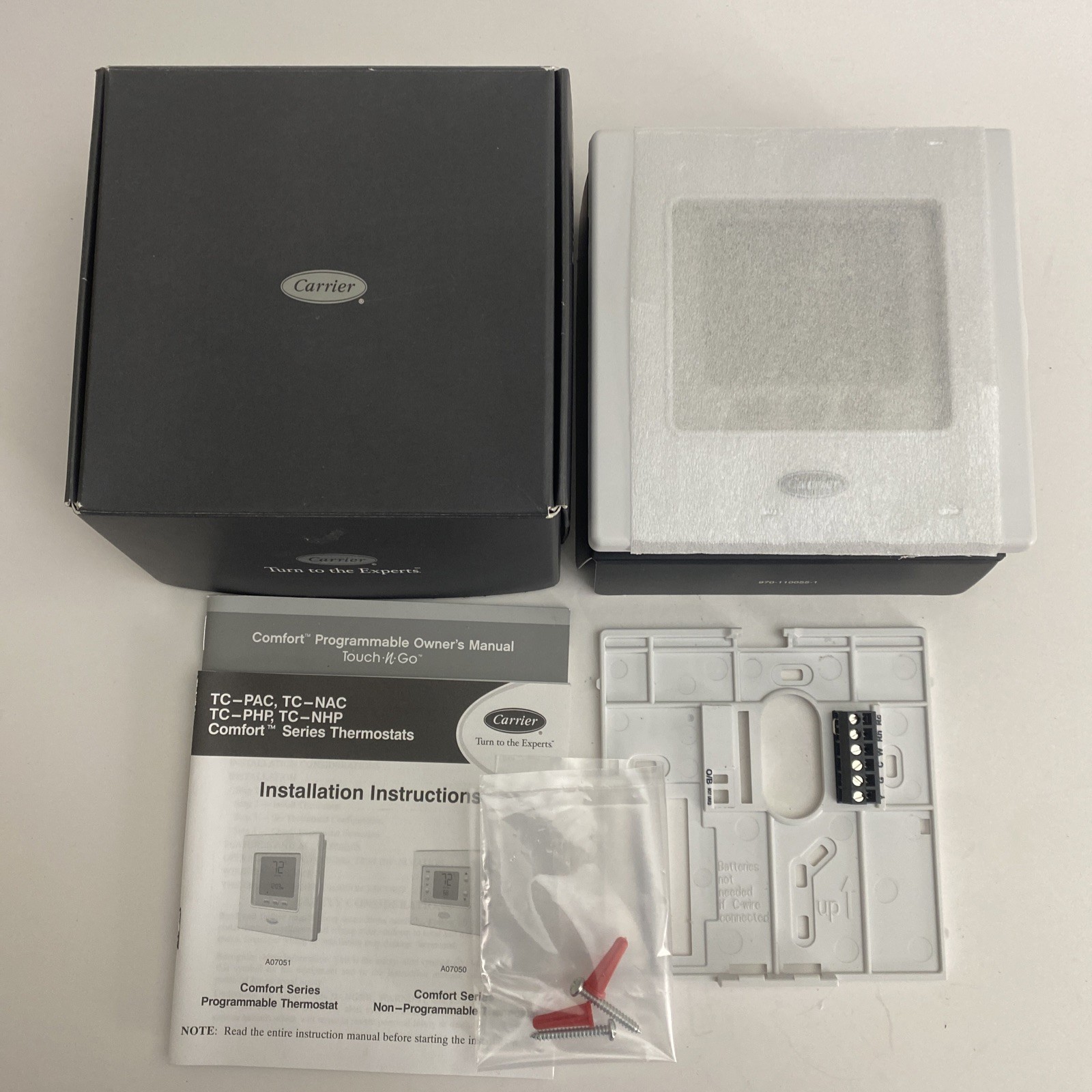 Carrier TC-PAC01-A Comfort Programmable Touch-N-Go Thermostat