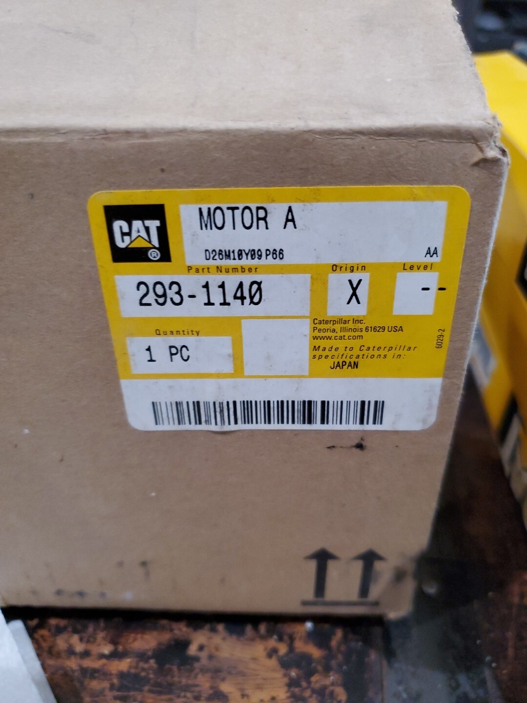 CATERPILLAR/DENSO GENUINE PARTS WINSHIELD WIPER MOTOR ASSY 24V. PART # 295-1120