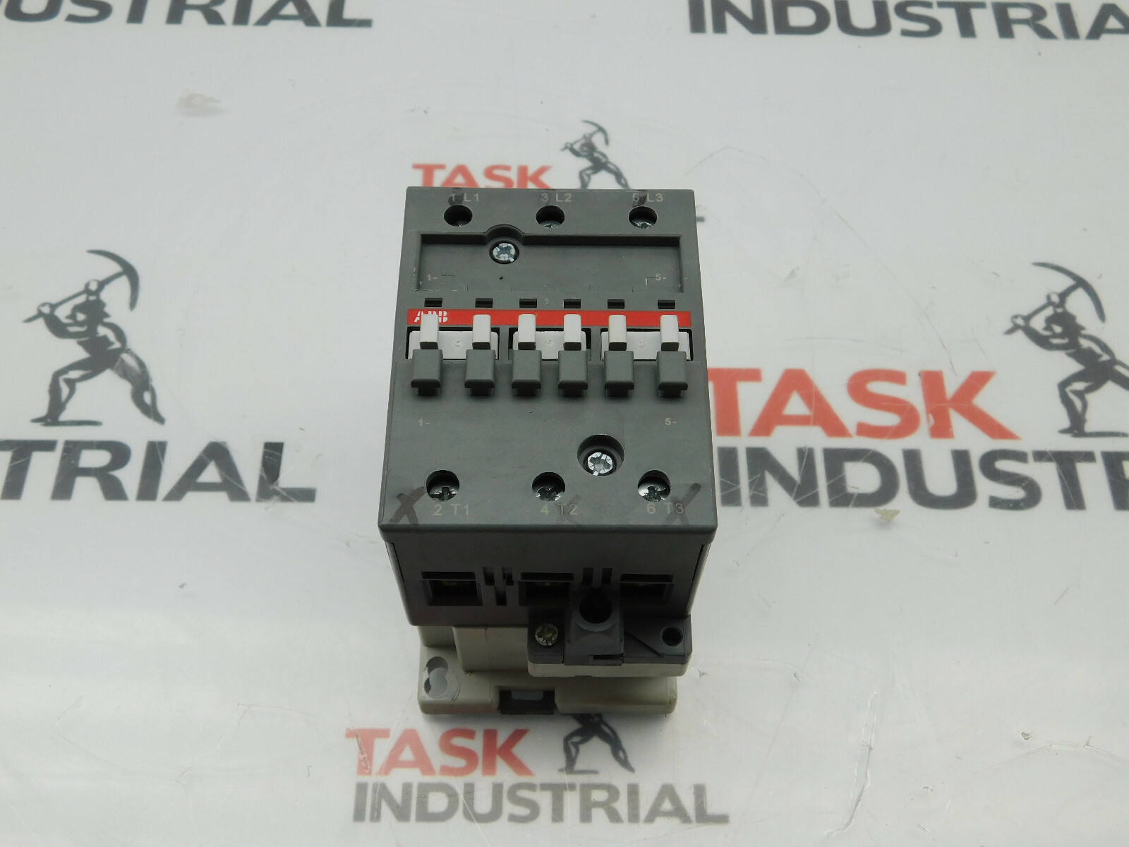 ABB UAF75 Contactor Relay V:230/400/500/590 KVAR:35/60/75/100