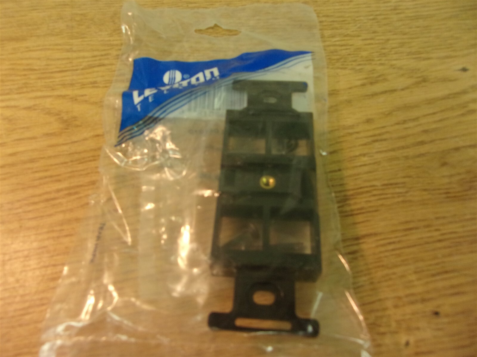 NEW Leviton 41087-QEP Black 4-Port Field Housing *FREE SHIPPING*